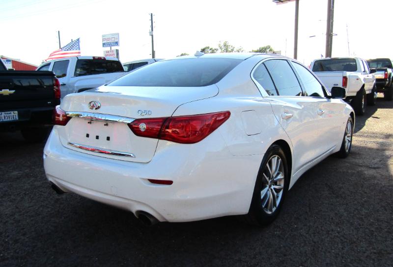 Infiniti Q50 Premium 2015