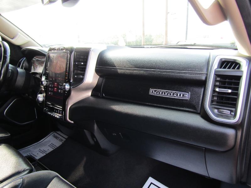 RAM 1500 Laramie Crew Cab SWB 4WD 2019