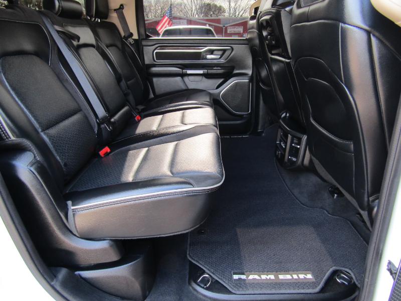 RAM 1500 Laramie Crew Cab SWB 4WD 2019