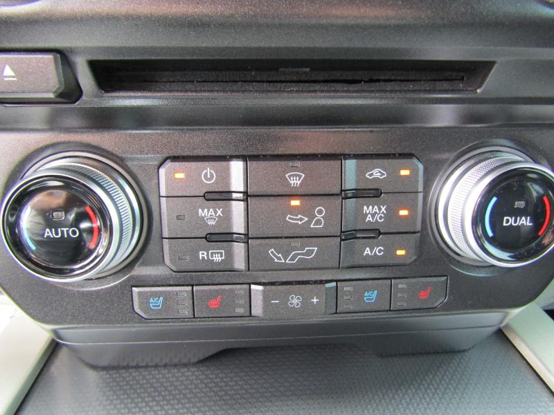 Ford F-150 Lariat SuperCrew 5.5-ft. Bed 4WD 2015