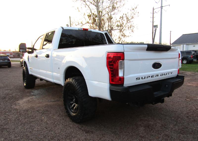 Ford F-250 SD XL Crew Cab 4WD 2019