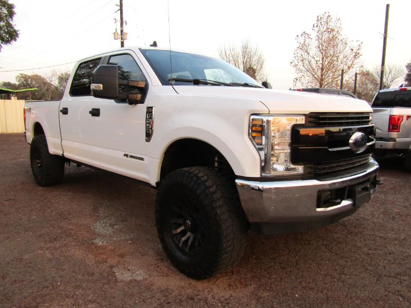 Ford F-250 SD XL Crew Cab 4WD 2019