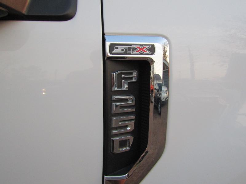 Ford F-250 SD XL Crew Cab 4WD 2019