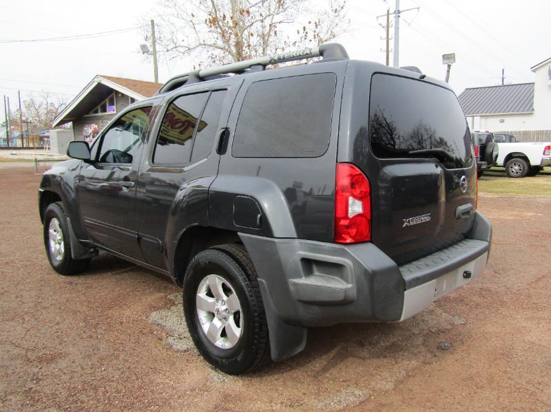 Nissan Xterra S 4WD 2011
