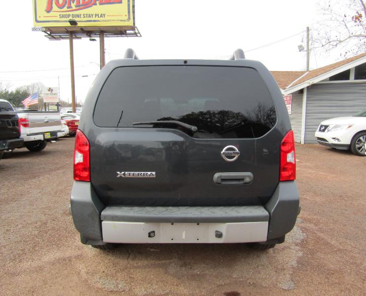 Nissan Xterra S 4WD 2011