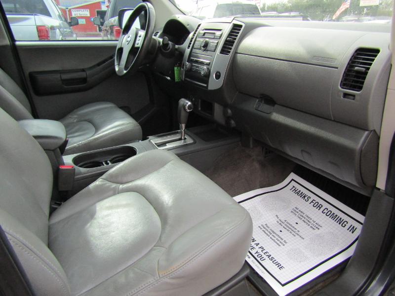 Nissan Xterra S 4WD 2011