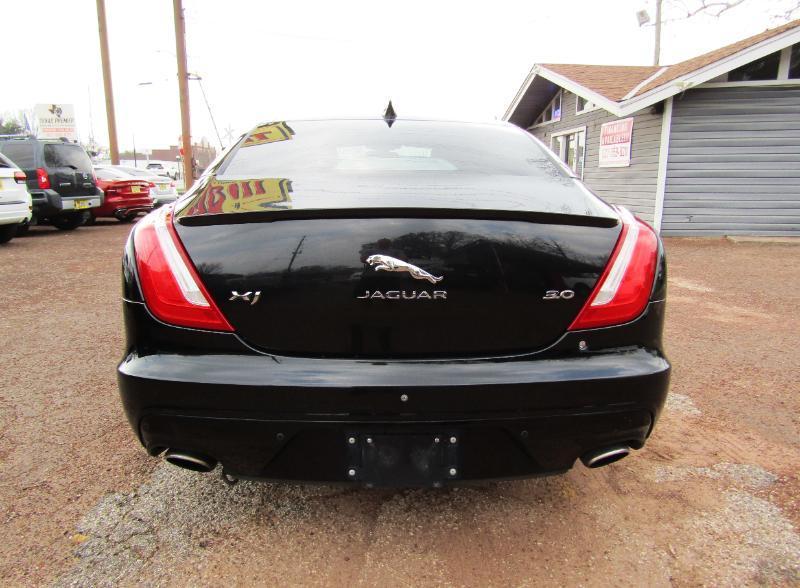 Jaguar XJ-Series R-Sport 2016