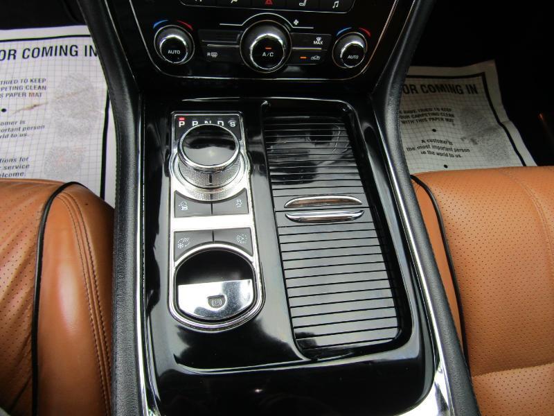 Jaguar XJ-Series R-Sport 2016