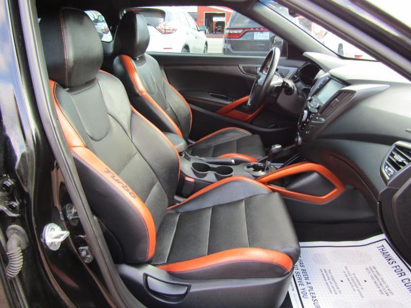 Hyundai Veloster 3dr Cpe Auto Turbo w/Orange Accent 2017