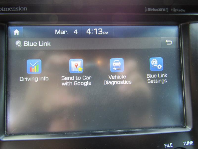 Hyundai Veloster 3dr Cpe Auto Turbo w/Orange Accent 2017