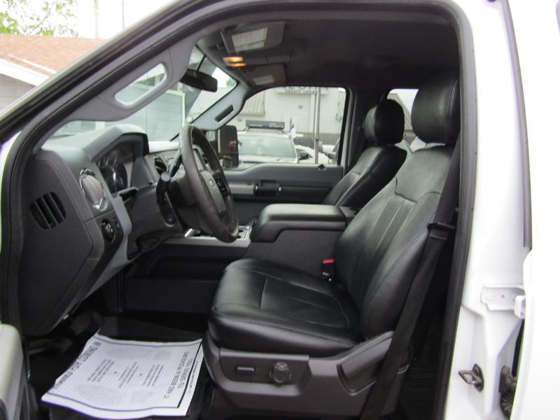 Ford F-250 SD XLT Crew Cab 4WD 2015