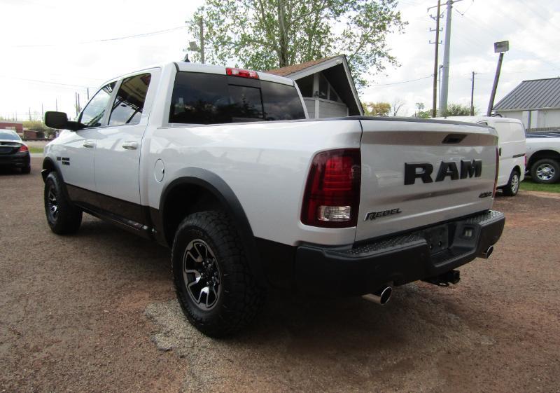 RAM 1500 Rebel Crew Cab SWB 4WD 2016