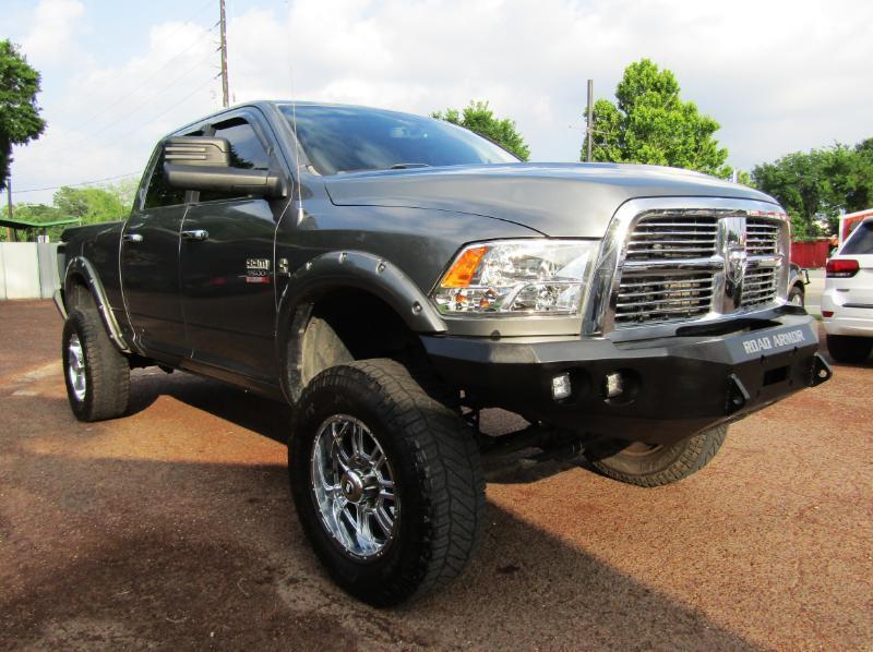 RAM 2500 Laramie Crew Cab LWB 4WD 2011