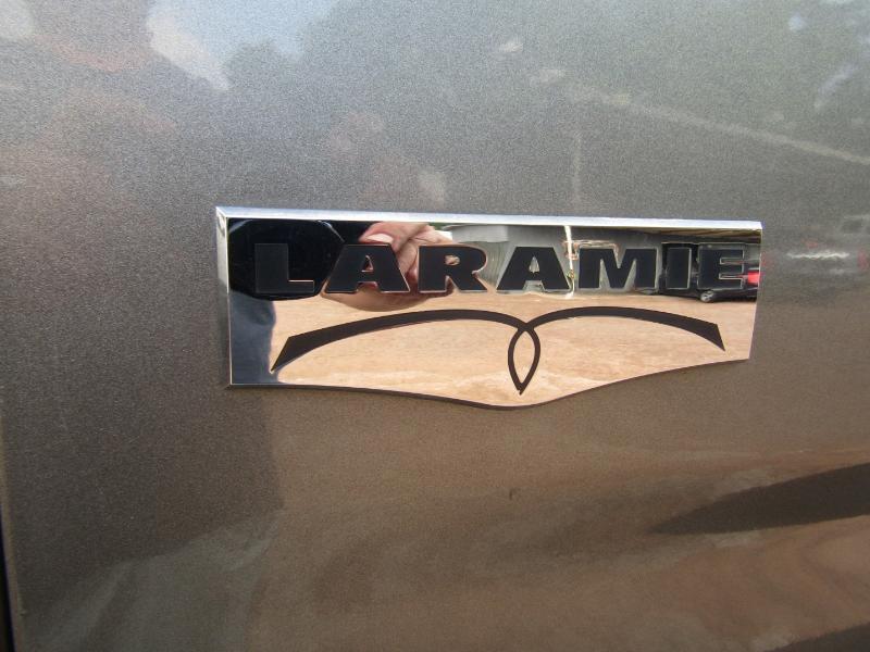 RAM 2500 Laramie Crew Cab LWB 4WD 2011