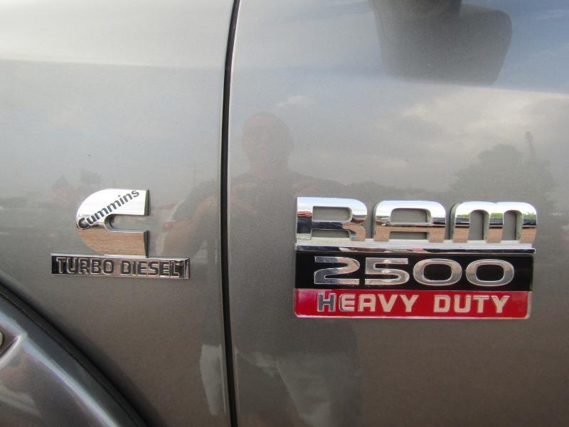 RAM 2500 Laramie Crew Cab LWB 4WD 2011