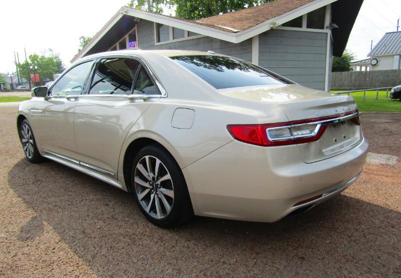 Lincoln Continental Premier 2017