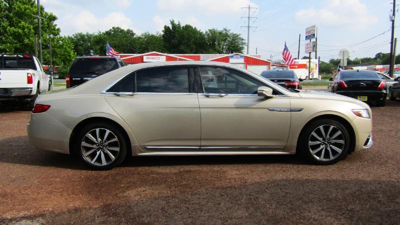 Lincoln Continental Premier 2017