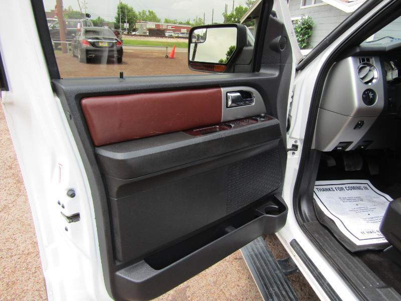 Ford Expedition EL King Ranch 4WD 2013