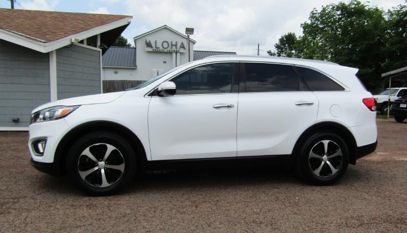 Kia Sorento EX V6 2WD 2017