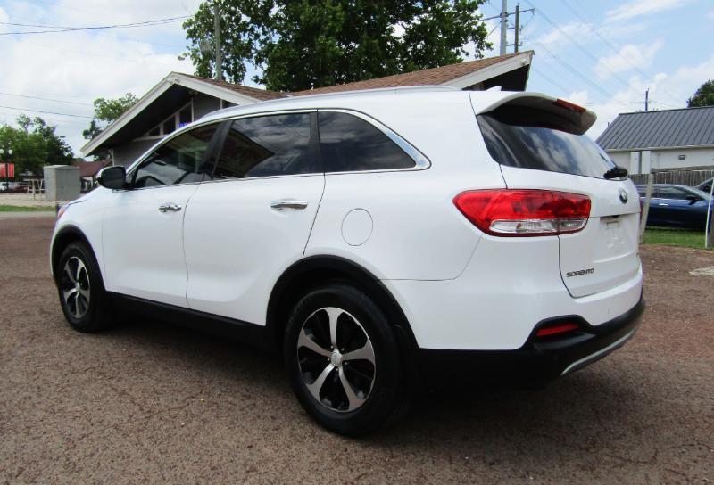 Kia Sorento EX V6 2WD 2017