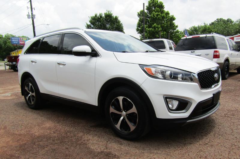 Kia Sorento EX V6 2WD 2017