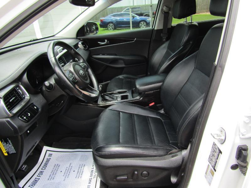 Kia Sorento EX V6 2WD 2017