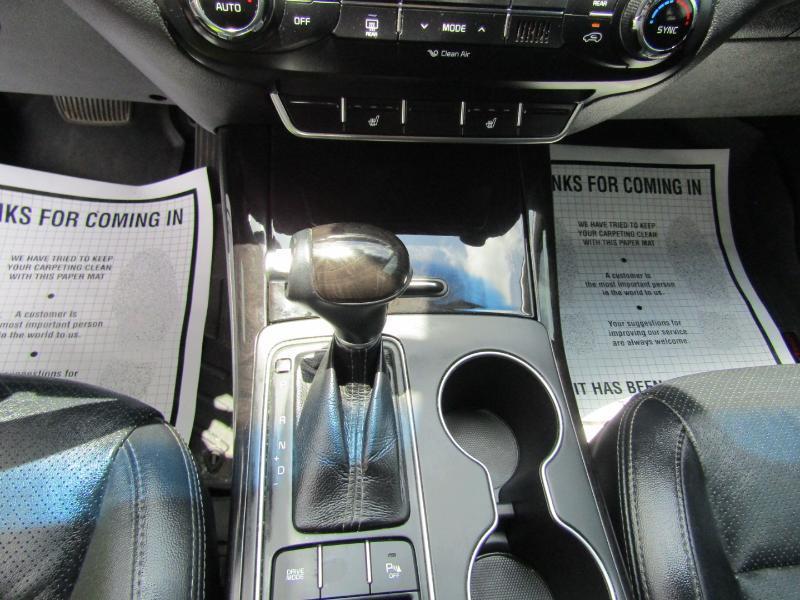 Kia Sorento EX V6 2WD 2017