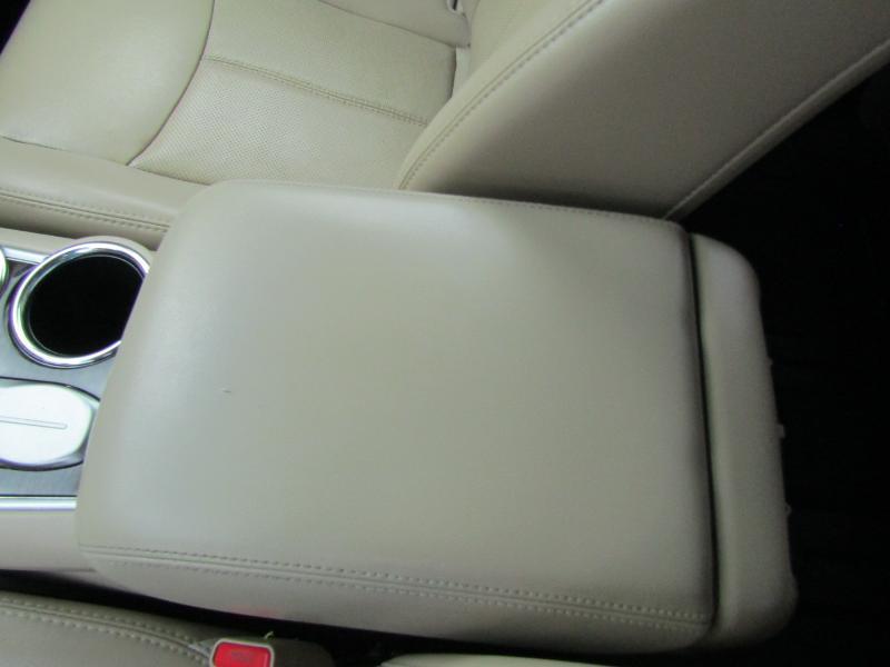 Nissan Pathfinder Platinum 2WD 2016