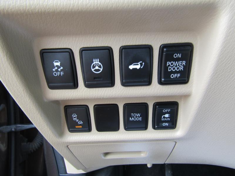 Nissan Pathfinder Platinum 2WD 2016