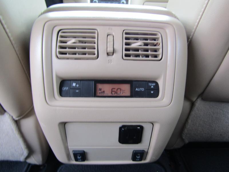 Nissan Pathfinder Platinum 2WD 2016