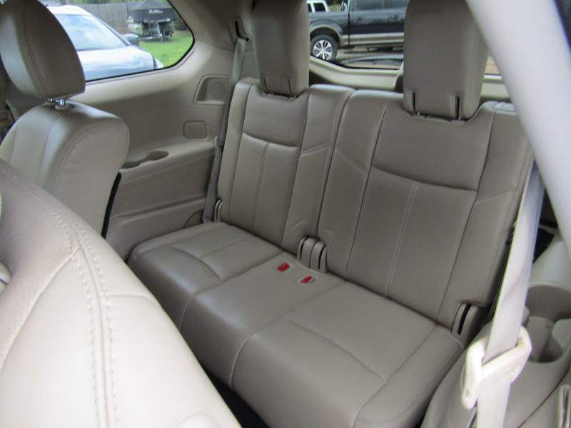 Nissan Pathfinder Platinum 2WD 2016