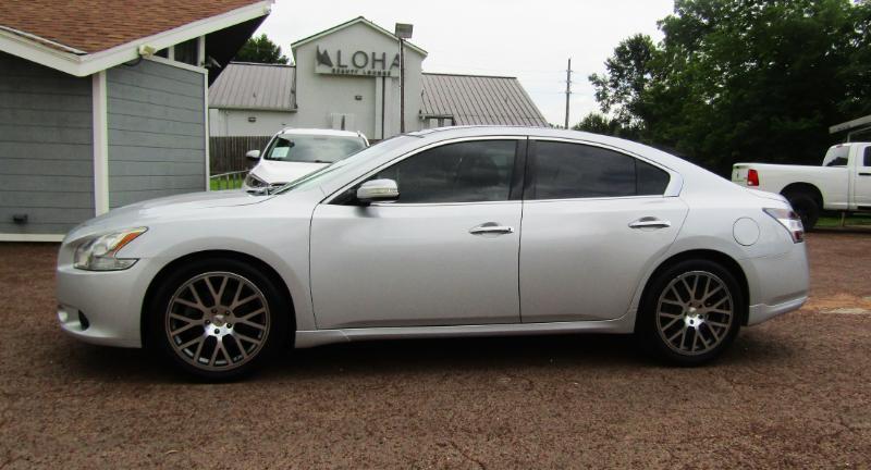 Nissan Maxima SV 2014