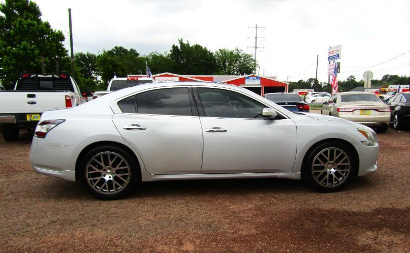 Nissan Maxima SV 2014