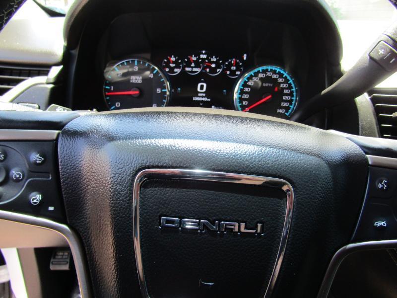 GMC Yukon Denali 2WD 2019