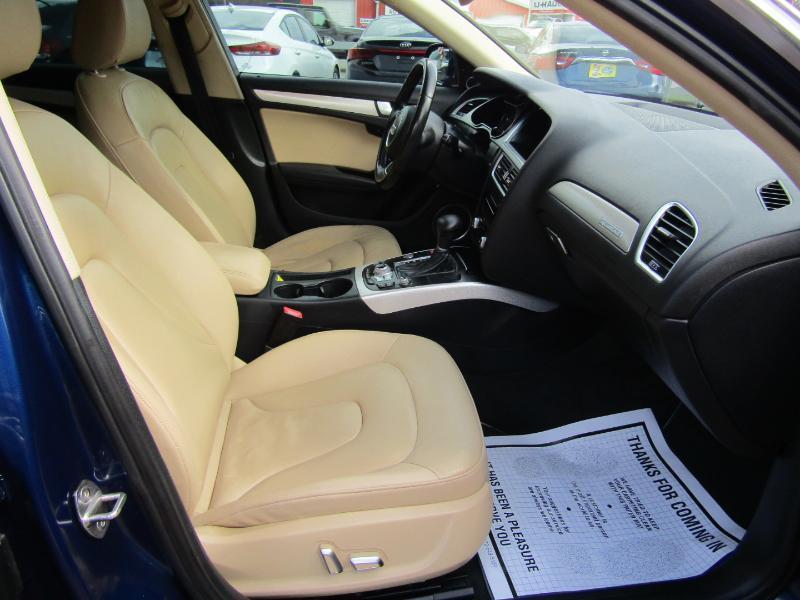 Audi A4 2.0T Premium quattro Sedan 2015