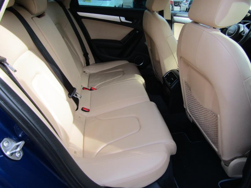 Audi A4 2.0T Premium quattro Sedan 2015