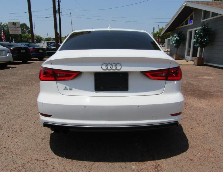 Audi A3 1.8T Premium FWD S tronic 2016