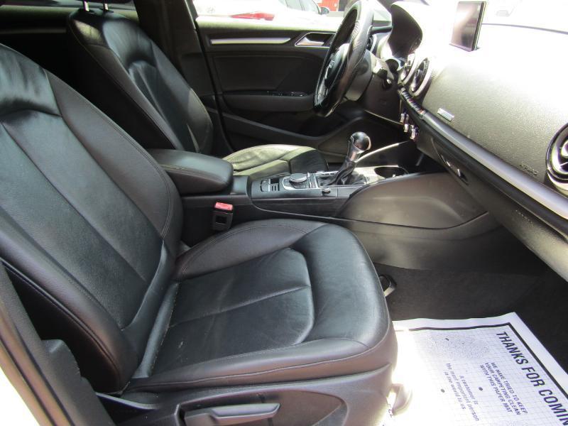 Audi A3 1.8T Premium FWD S tronic 2016