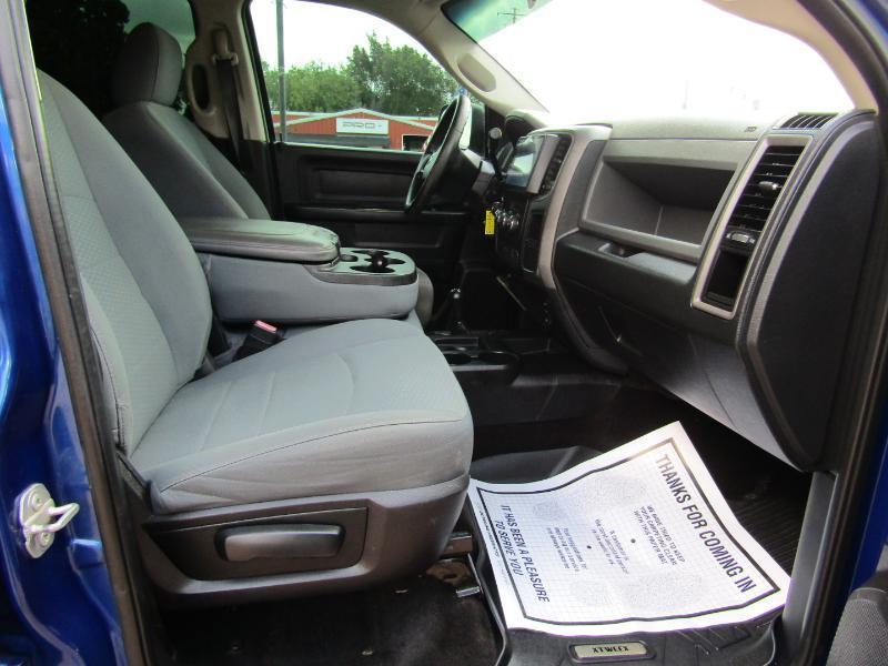 RAM 2500 Tradesman Crew Cab SWB 4WD 2017