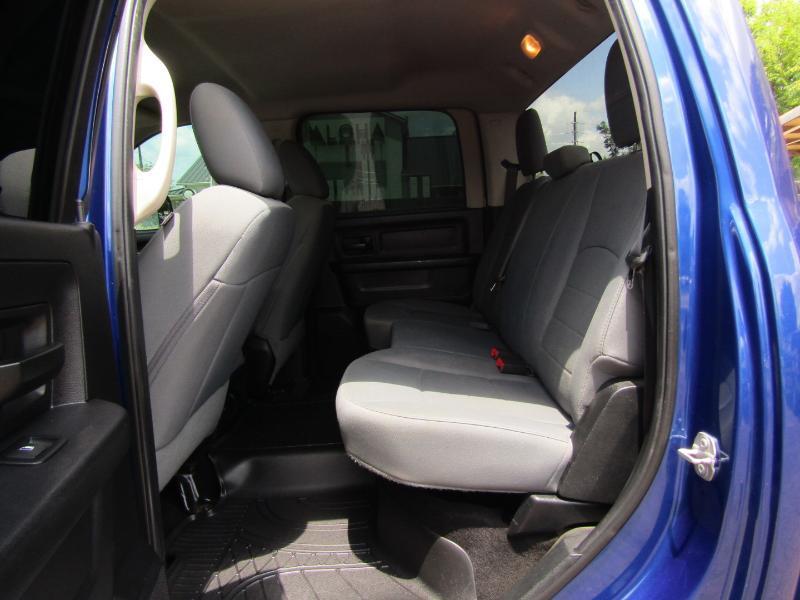 RAM 2500 Tradesman Crew Cab SWB 4WD 2017