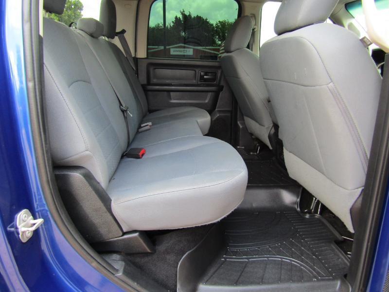 RAM 2500 Tradesman Crew Cab SWB 4WD 2017