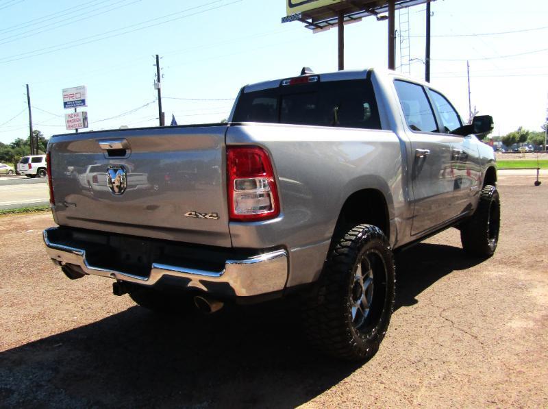 RAM 1500 Lone Star Crew Cab SB 4WD 2019