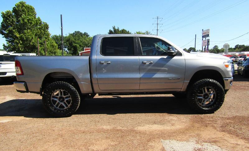 RAM 1500 Lone Star Crew Cab SB 4WD 2019