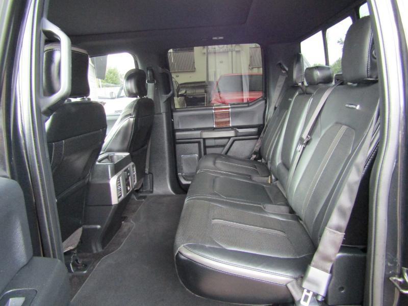 Ford F-150 Platinum SuperCrew 5.5-ft. Bed 4WD 2015