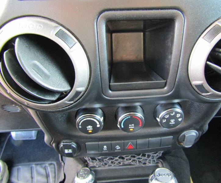 Jeep Wrangler JK Unlimited Sport 4WD 2018