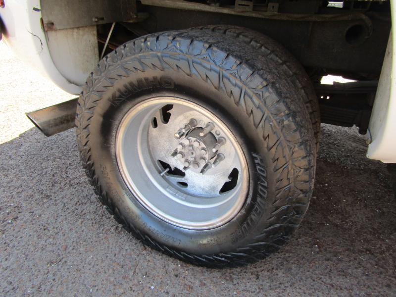 Chevrolet Silverado 3500 LS Crew Cab 4WD 2004