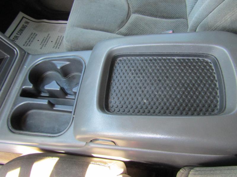Chevrolet Silverado 3500 LS Crew Cab 4WD 2004