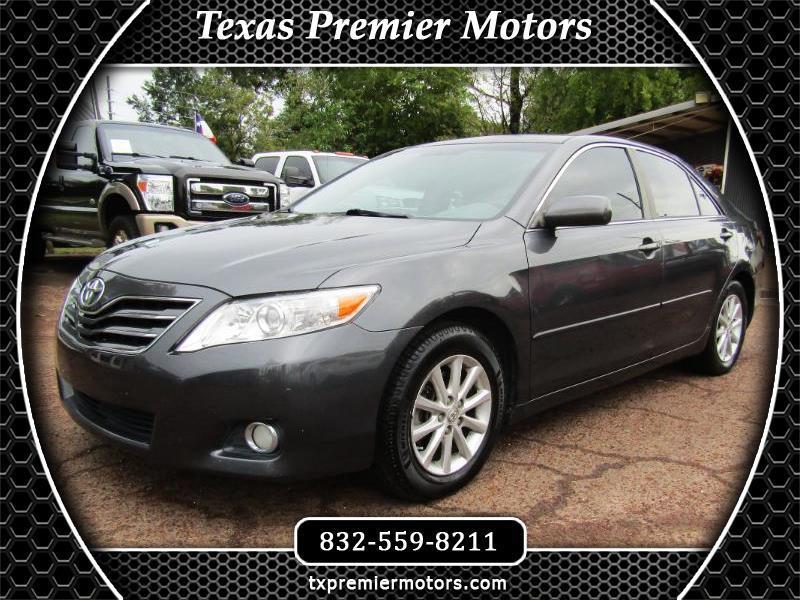 Toyota Camry XLE V6 2011