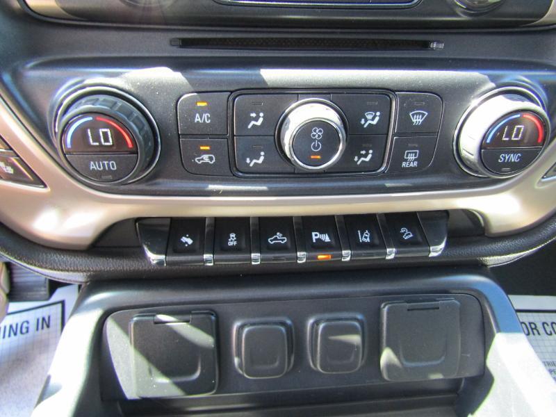 GMC Sierra 1500 Denali Crew Cab 4WD 2014