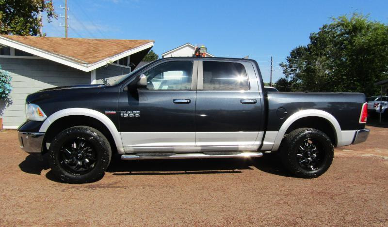 RAM 1500 Laramie Crew Cab SWB 4WD 2014